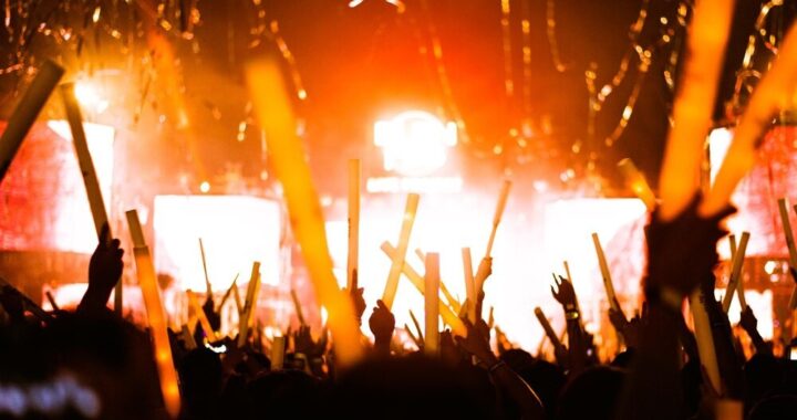 powr--t-do-lat-80-tych--energetyczny-koncert-z-naj-auto-1808